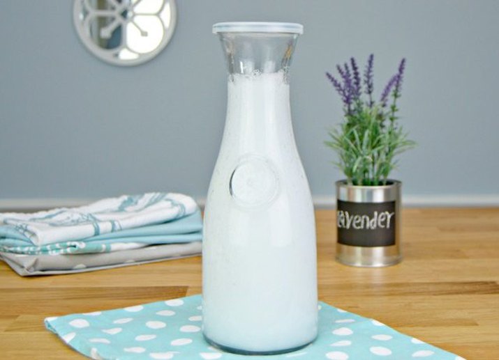 Easy & Inexpensive Liquid Fabric Softener Tutorial