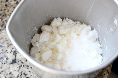 pouring pot