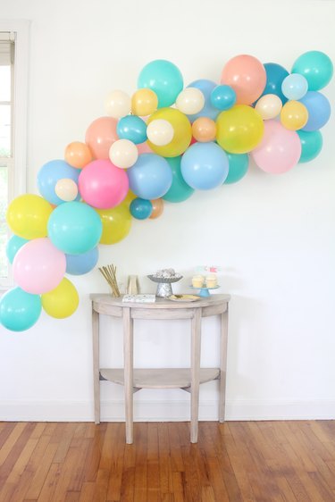 diy balloon arch