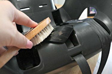 easy ways to clean a car seat