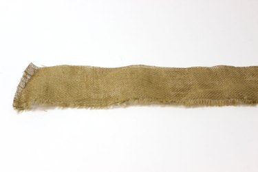 burlap strip