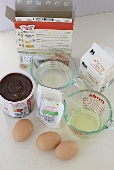 ingredients for mini Boston Cream Pies