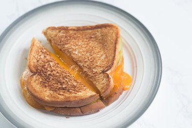 Dessert Grilled Cheese Recipes | eHow