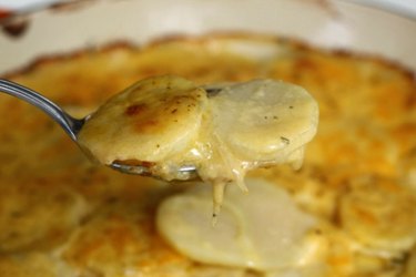 creamy scalloped potatoes